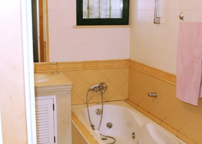 Wonderful 阿尔布费拉